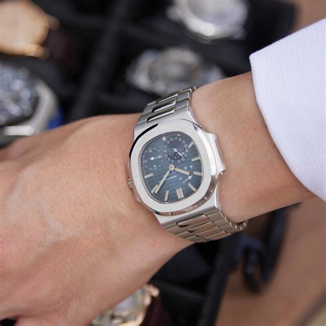 patek philippe ref.3712-1a nautilus|Patek Philippe Nautilus retail price.